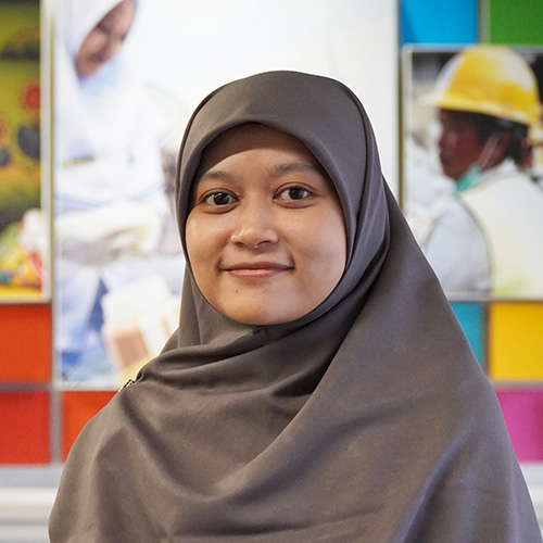 Riza Annisa Pujarama, S.E., M.E